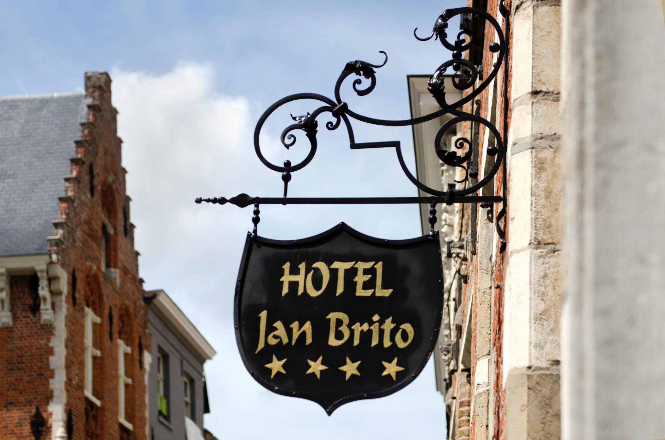 Hotel Jan Brito Брюж Екстериор снимка